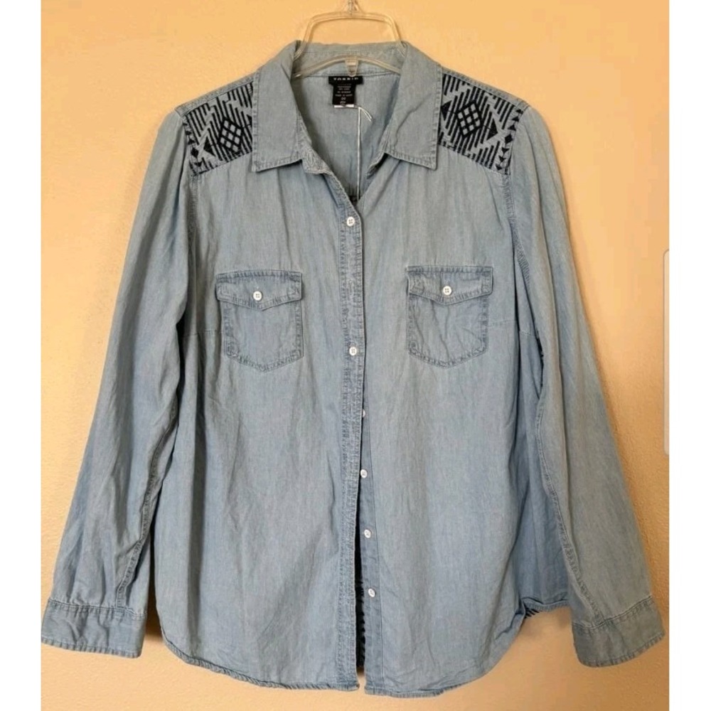 Torrid Plus 2 Denim Button Up Shirt Geometric Embroidered Back Blue 10834028